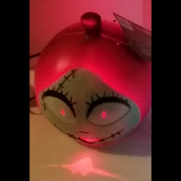 Disney Other Nightmare Before Christmas 8 Sally Blow Mold Head 22